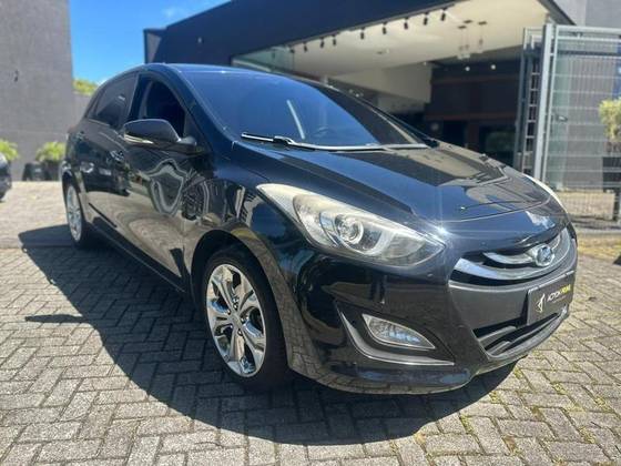 HYUNDAI I30 1.8 MPI 16V GASOLINA 4P AUTOMATICO HYUNDAI I30 1.8 MPI 16V GASOLINA 4P AUTOMATICO